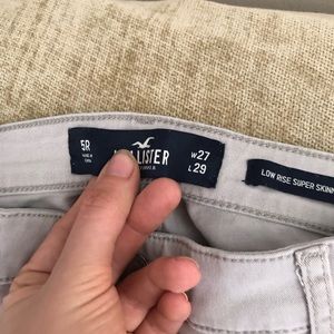 Hollister khakis